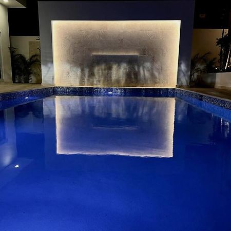 Apartamento Magnificent Pent House W/Jacuzzi Santiago De Los Caballeros Exterior foto