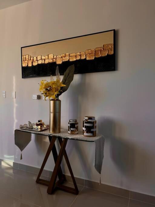 Apartamento Magnificent Pent House W/Jacuzzi Santiago De Los Caballeros Exterior foto